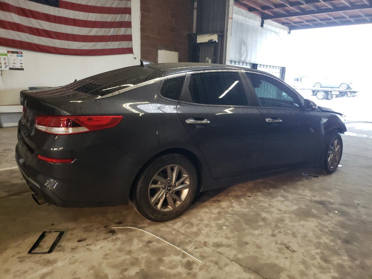 Photo 2 VIN: 5XXGT4L39KG319191 - KIA OPTIMA 