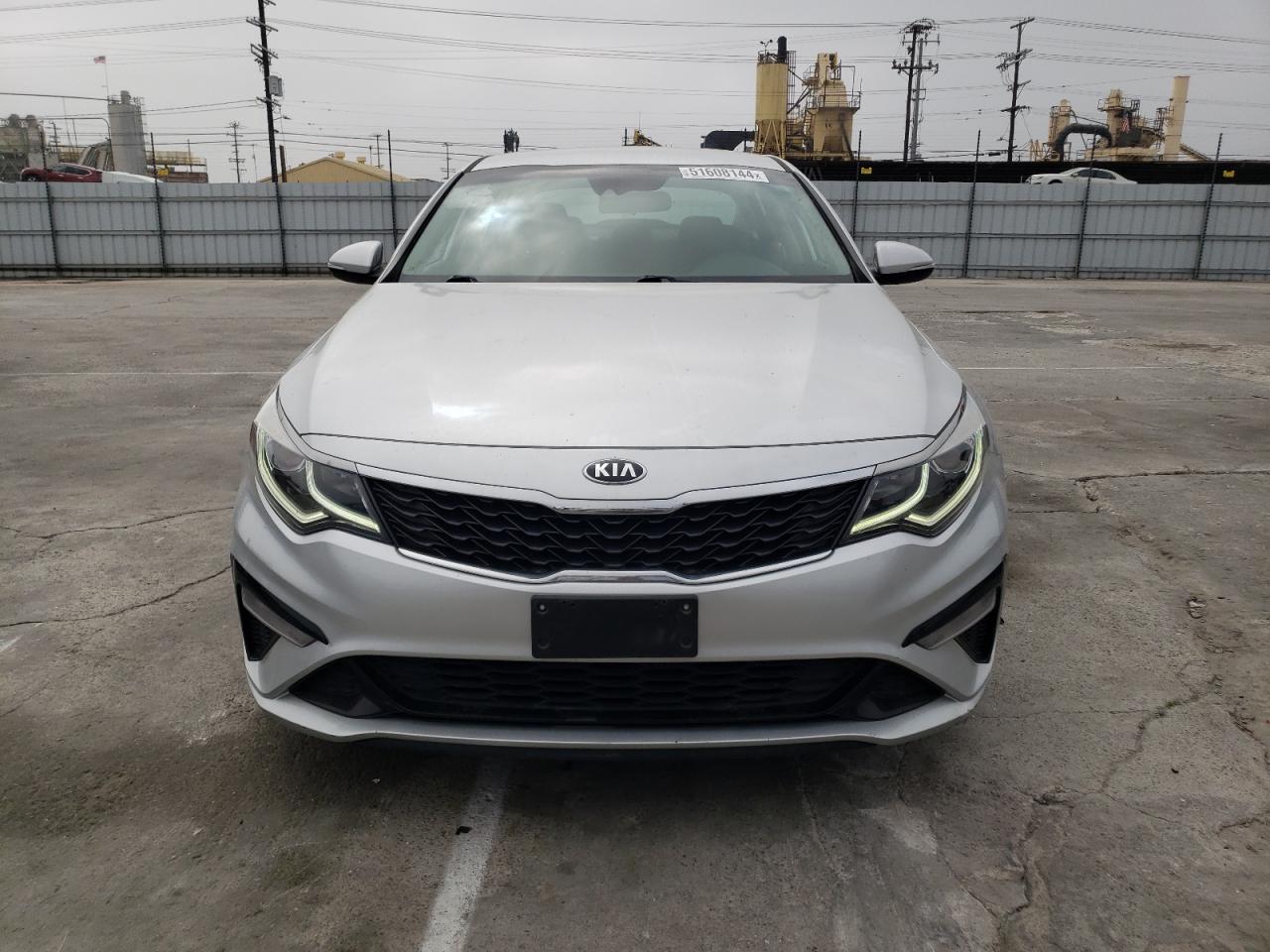 Photo 4 VIN: 5XXGT4L39KG323094 - KIA OPTIMA 