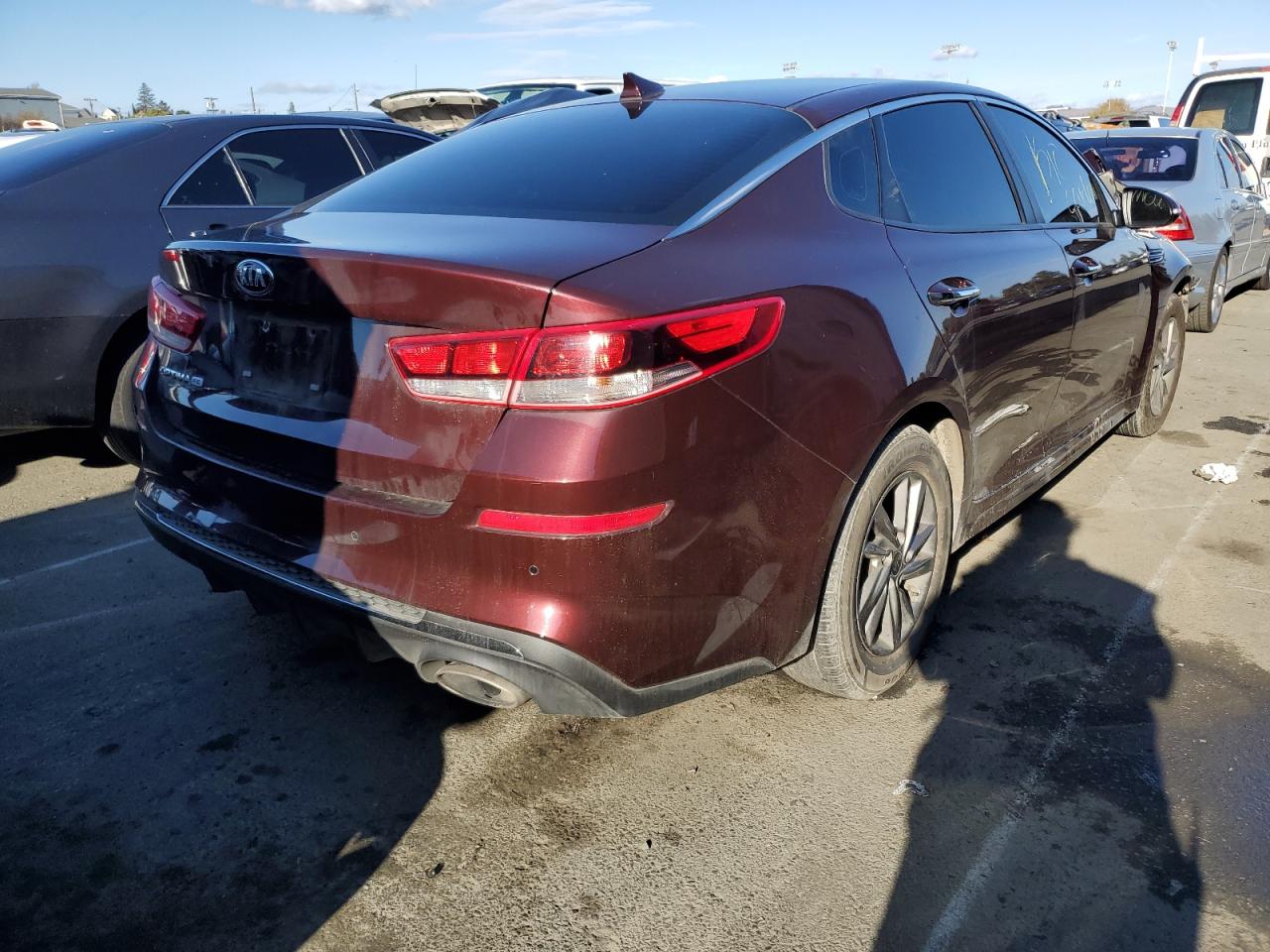 Photo 2 VIN: 5XXGT4L39LG407773 - KIA OPTIMA 