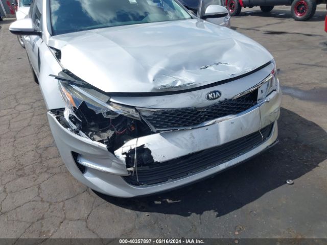 Photo 5 VIN: 5XXGT4L3XGG027024 - KIA OPTIMA 