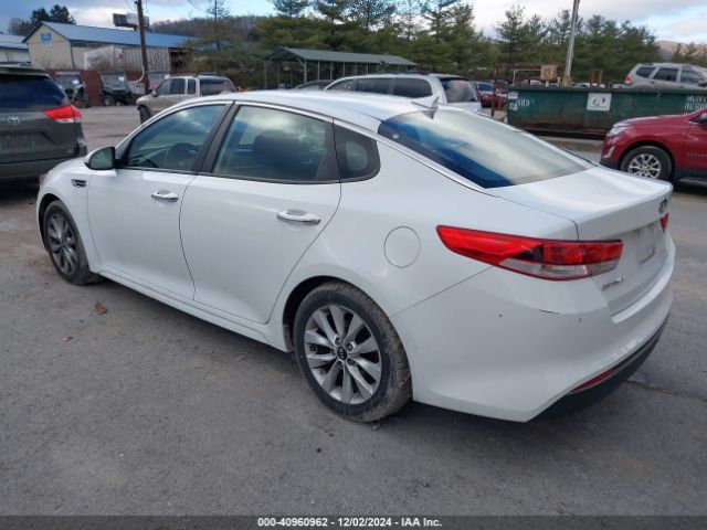 Photo 2 VIN: 5XXGT4L3XGG047709 - KIA OPTIMA 