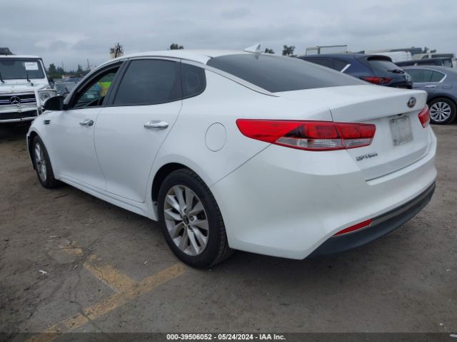 Photo 2 VIN: 5XXGT4L3XGG059181 - KIA OPTIMA 