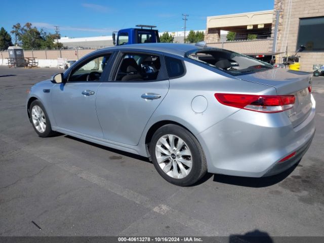 Photo 2 VIN: 5XXGT4L3XGG077650 - KIA OPTIMA 