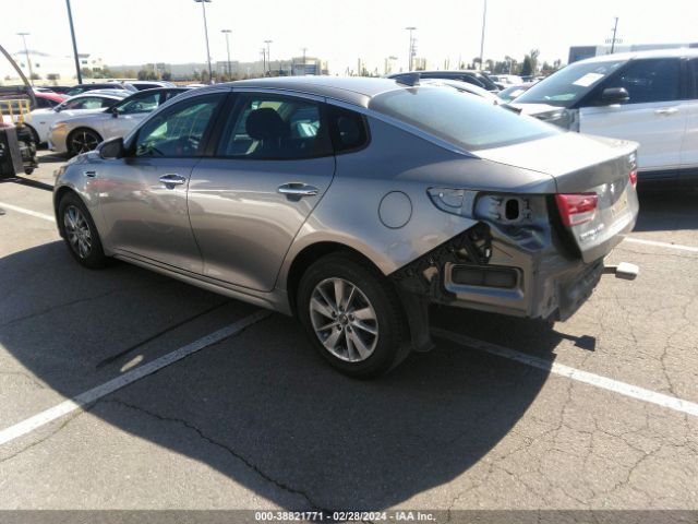 Photo 2 VIN: 5XXGT4L3XGG100781 - KIA OPTIMA 