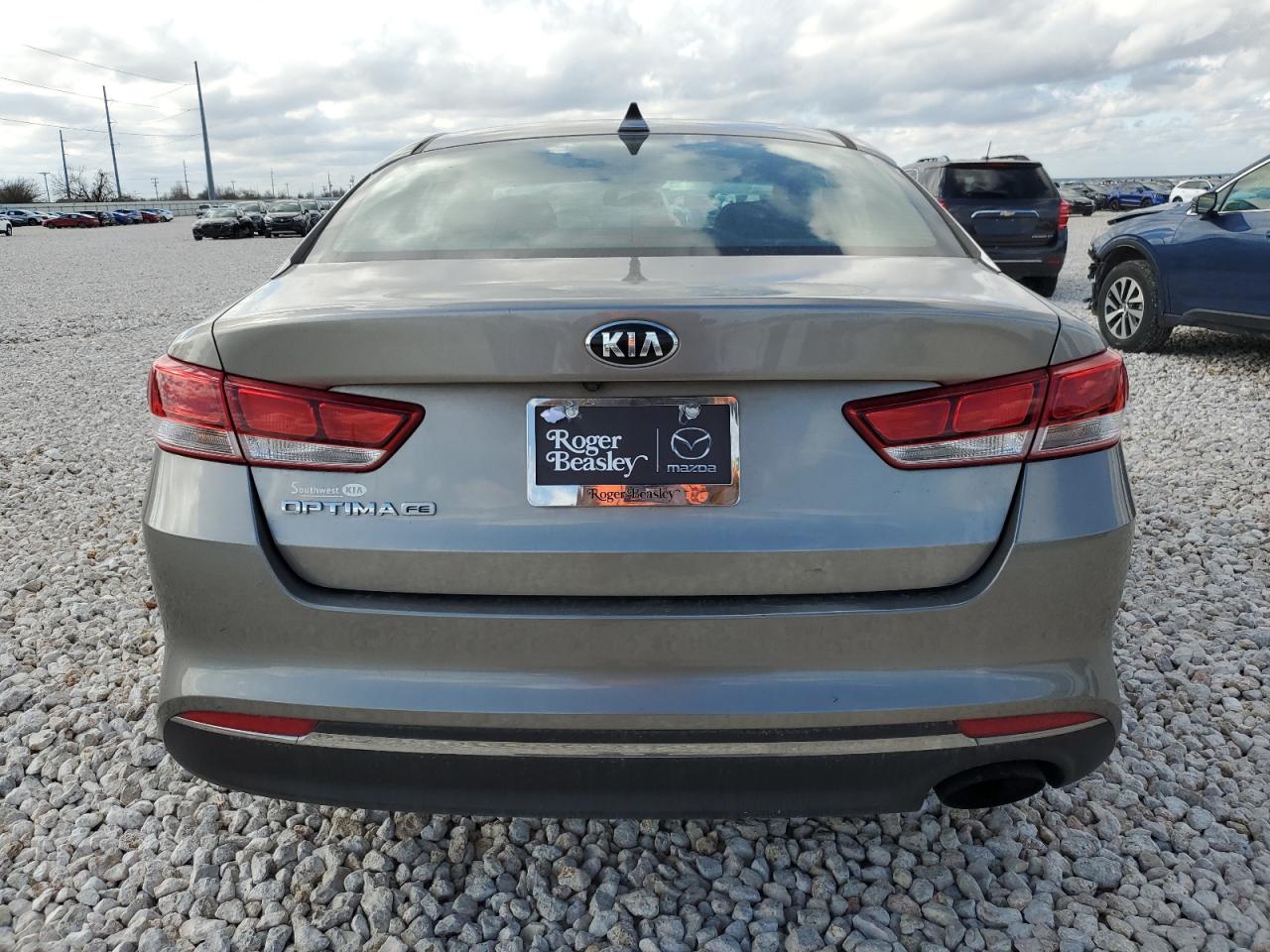 Photo 5 VIN: 5XXGT4L3XGG102157 - KIA OPTIMA 