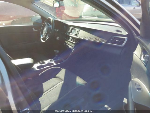 Photo 4 VIN: 5XXGT4L3XHG125424 - KIA OPTIMA 