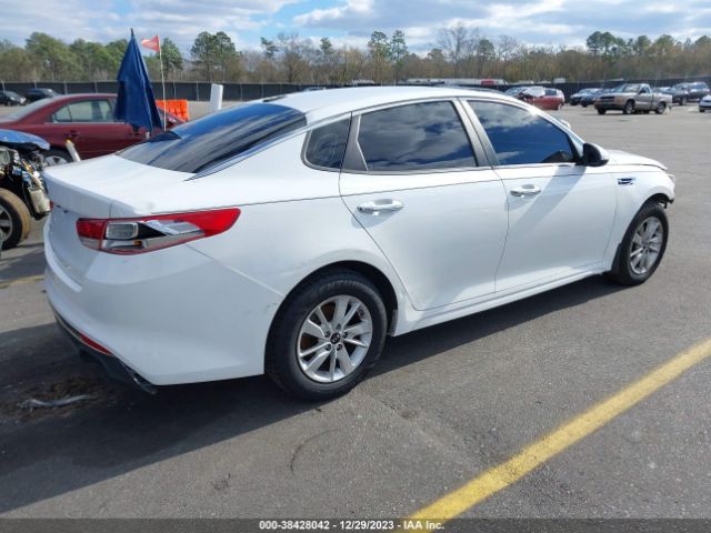 Photo 3 VIN: 5XXGT4L3XHG130168 - KIA OPTIMA 