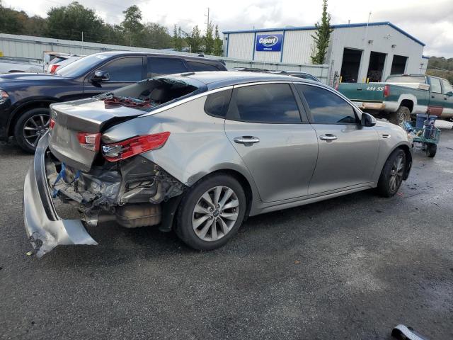 Photo 2 VIN: 5XXGT4L3XHG141042 - KIA OPTIMA 