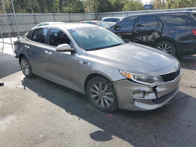 Photo 3 VIN: 5XXGT4L3XHG141042 - KIA OPTIMA 