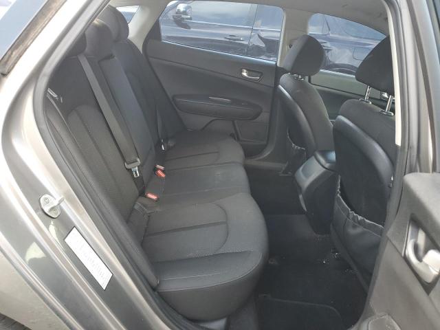 Photo 9 VIN: 5XXGT4L3XHG141042 - KIA OPTIMA 