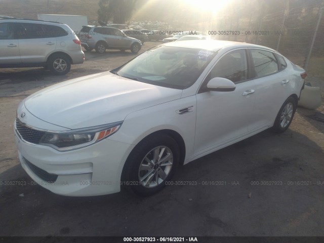 Photo 1 VIN: 5XXGT4L3XHG145768 - KIA OPTIMA 