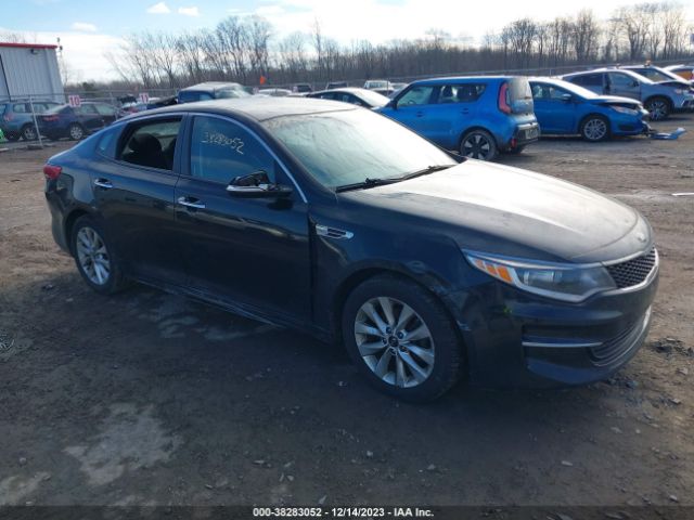 Photo 0 VIN: 5XXGT4L3XHG153823 - KIA OPTIMA 