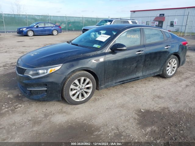 Photo 1 VIN: 5XXGT4L3XHG153823 - KIA OPTIMA 