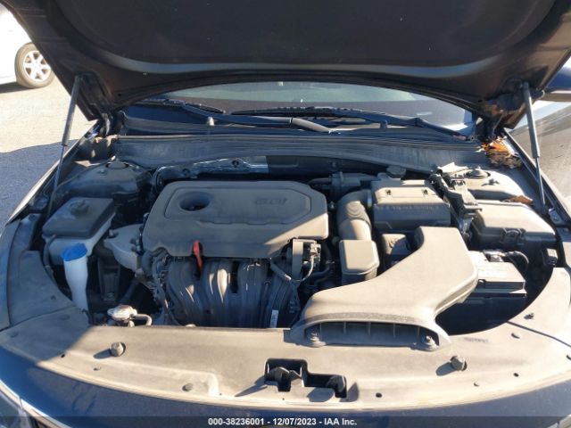 Photo 9 VIN: 5XXGT4L3XHG160819 - KIA OPTIMA 