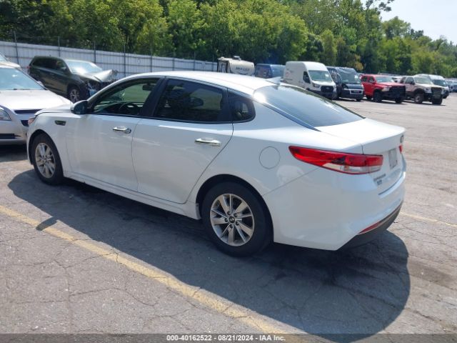 Photo 2 VIN: 5XXGT4L3XHG161078 - KIA OPTIMA 