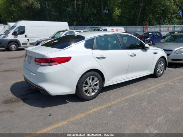 Photo 3 VIN: 5XXGT4L3XHG161078 - KIA OPTIMA 