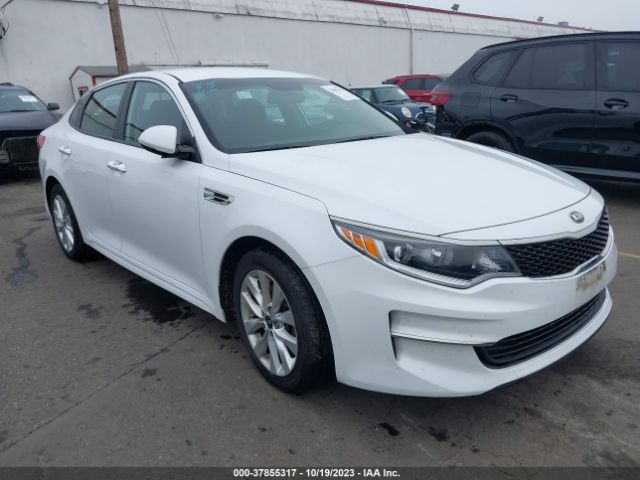 Photo 0 VIN: 5XXGT4L3XHG161842 - KIA OPTIMA 