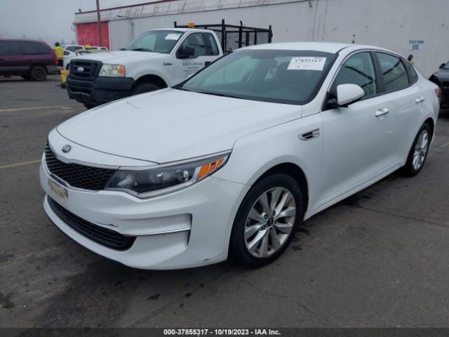 Photo 1 VIN: 5XXGT4L3XHG161842 - KIA OPTIMA 