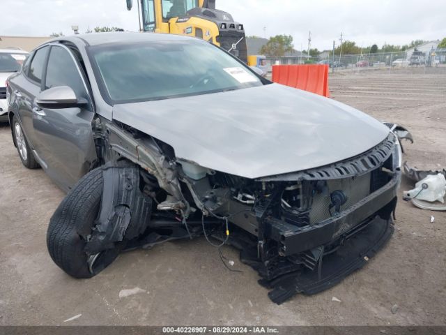 Photo 5 VIN: 5XXGT4L3XHG166653 - KIA OPTIMA 