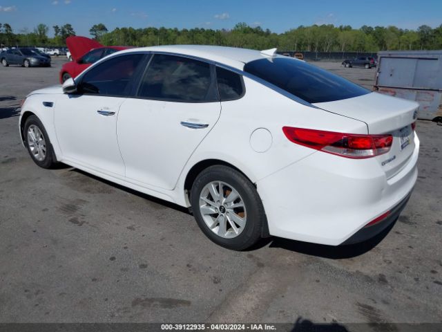 Photo 2 VIN: 5XXGT4L3XHG170038 - KIA OPTIMA 