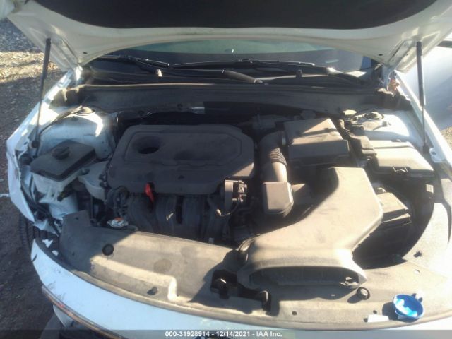 Photo 9 VIN: 5XXGT4L3XHG172033 - KIA OPTIMA 