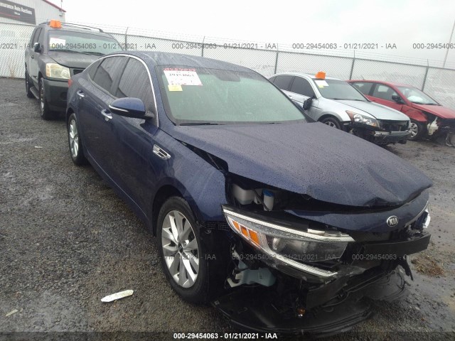 Photo 0 VIN: 5XXGT4L3XHG174798 - KIA OPTIMA 