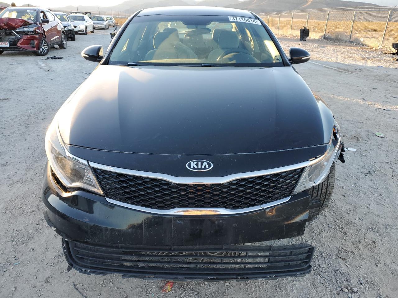 Photo 4 VIN: 5XXGT4L3XJG189145 - KIA OPTIMA 