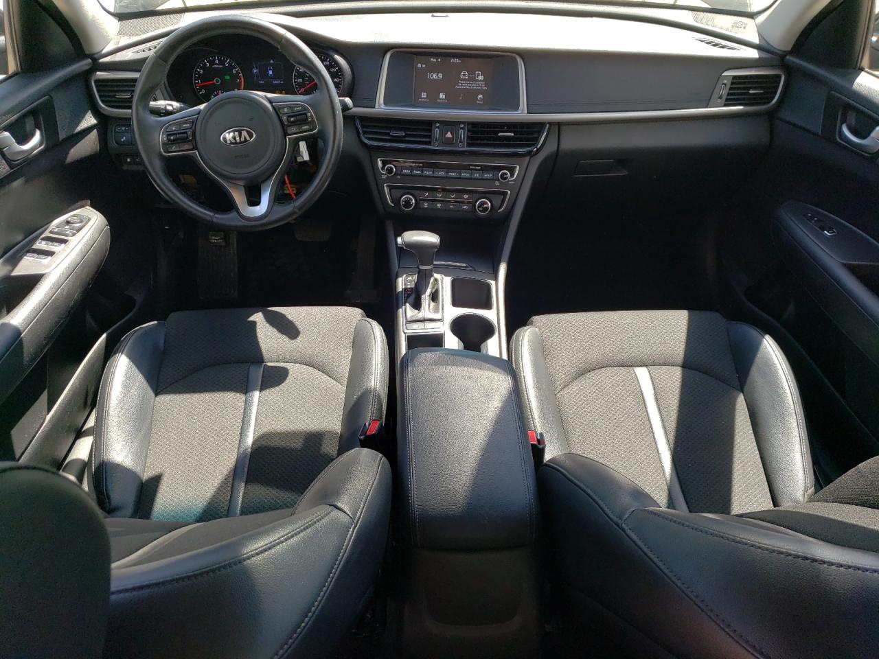 Photo 7 VIN: 5XXGT4L3XJG190859 - KIA OPTIMA 