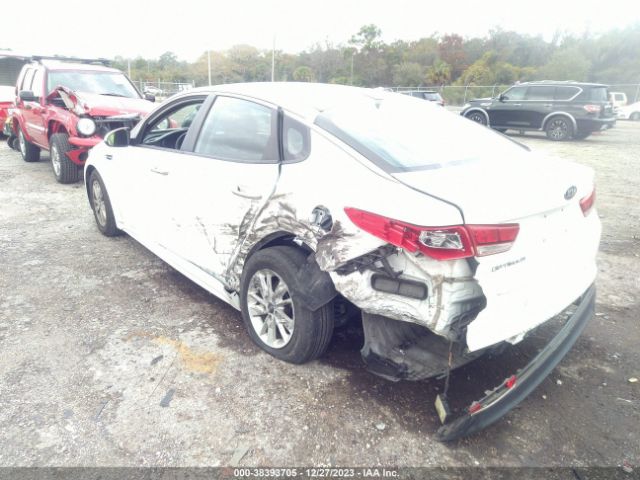 Photo 2 VIN: 5XXGT4L3XJG222581 - KIA OPTIMA 