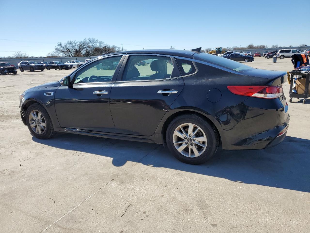 Photo 1 VIN: 5XXGT4L3XJG246671 - KIA OPTIMA 