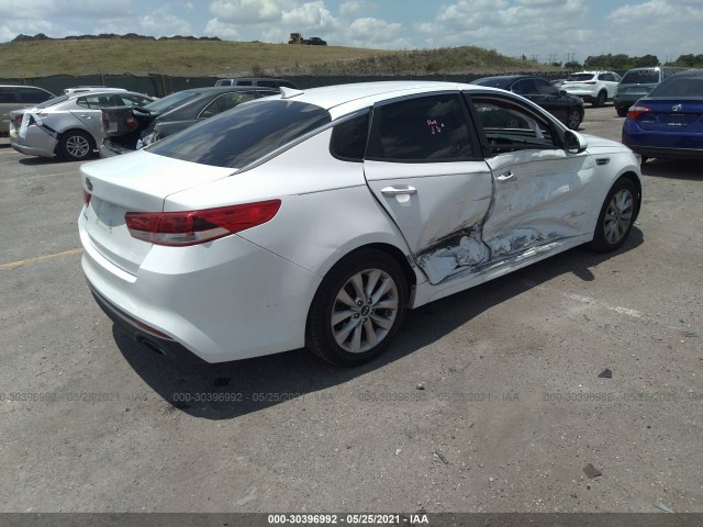 Photo 3 VIN: 5XXGT4L3XJG251885 - KIA OPTIMA 