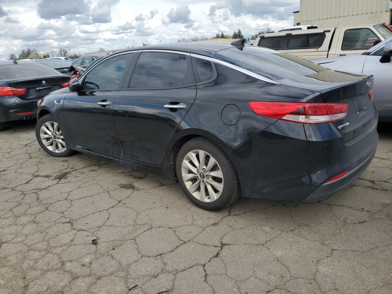 Photo 1 VIN: 5XXGT4L3XJG254821 - KIA OPTIMA 