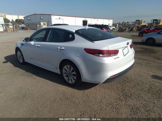 Photo 2 VIN: 5XXGT4L3XJG258982 - KIA OPTIMA 