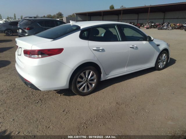 Photo 3 VIN: 5XXGT4L3XJG258982 - KIA OPTIMA 