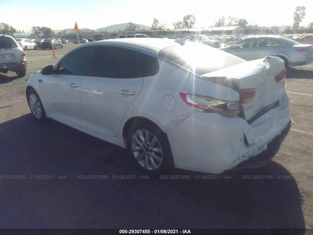 Photo 2 VIN: 5XXGT4L3XJG267083 - KIA OPTIMA 