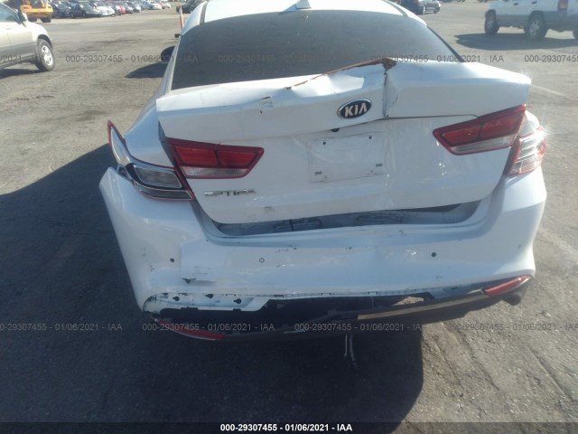 Photo 5 VIN: 5XXGT4L3XJG267083 - KIA OPTIMA 