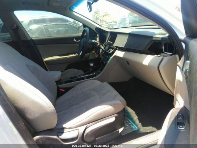 Photo 4 VIN: 5XXGT4L3XJG269691 - KIA OPTIMA 