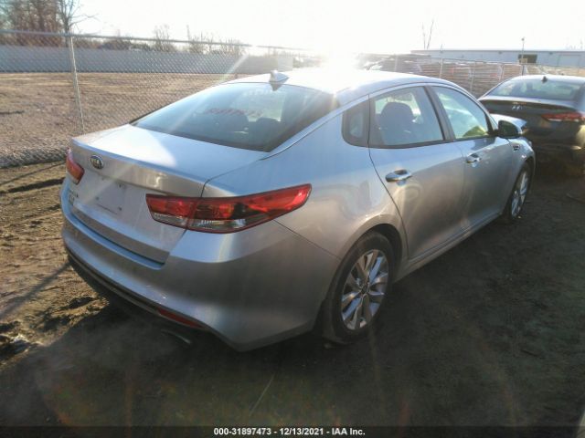 Photo 3 VIN: 5XXGT4L3XJG271960 - KIA OPTIMA 