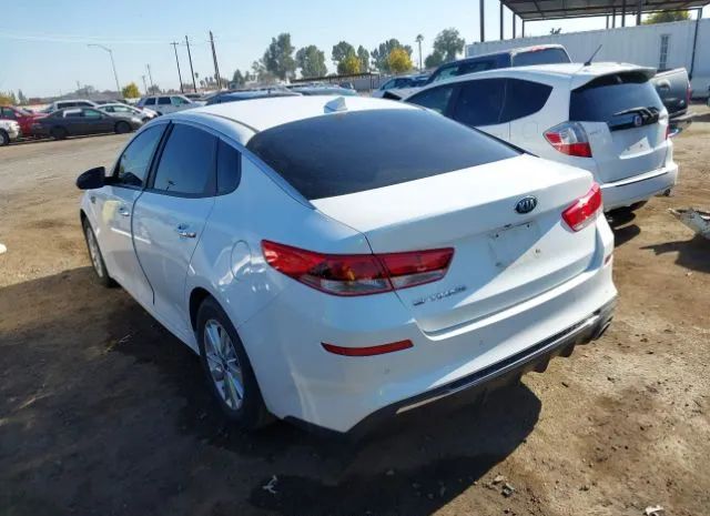 Photo 2 VIN: 5XXGT4L3XKG281518 - KIA OPTIMA 