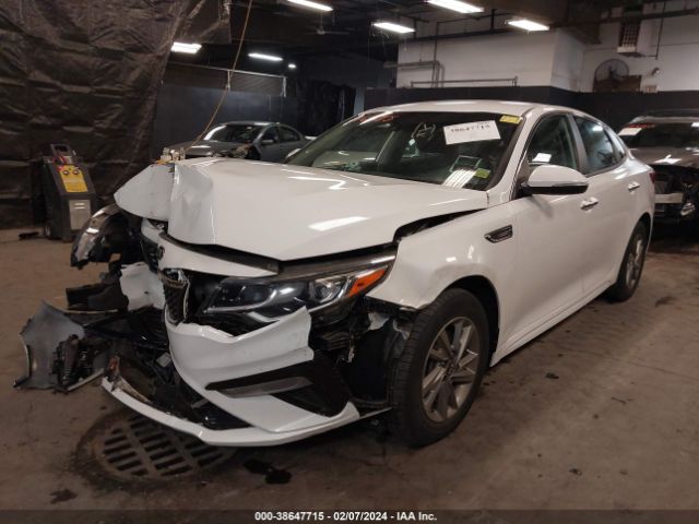 Photo 1 VIN: 5XXGT4L3XKG302268 - KIA OPTIMA 