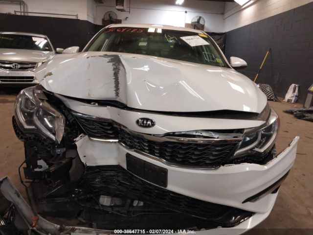 Photo 5 VIN: 5XXGT4L3XKG302268 - KIA OPTIMA 