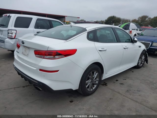 Photo 3 VIN: 5XXGT4L3XKG305381 - KIA OPTIMA 