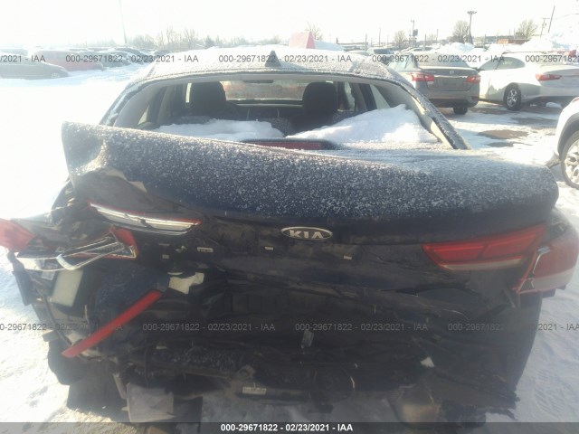 Photo 5 VIN: 5XXGT4L3XKG308720 - KIA OPTIMA 