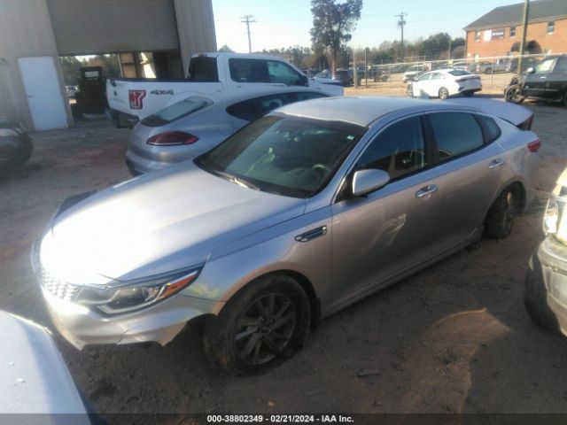 Photo 1 VIN: 5XXGT4L3XKG321242 - KIA OPTIMA 