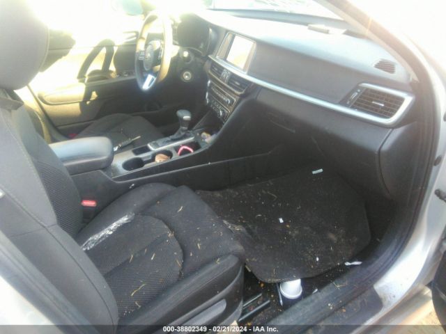 Photo 4 VIN: 5XXGT4L3XKG321242 - KIA OPTIMA 