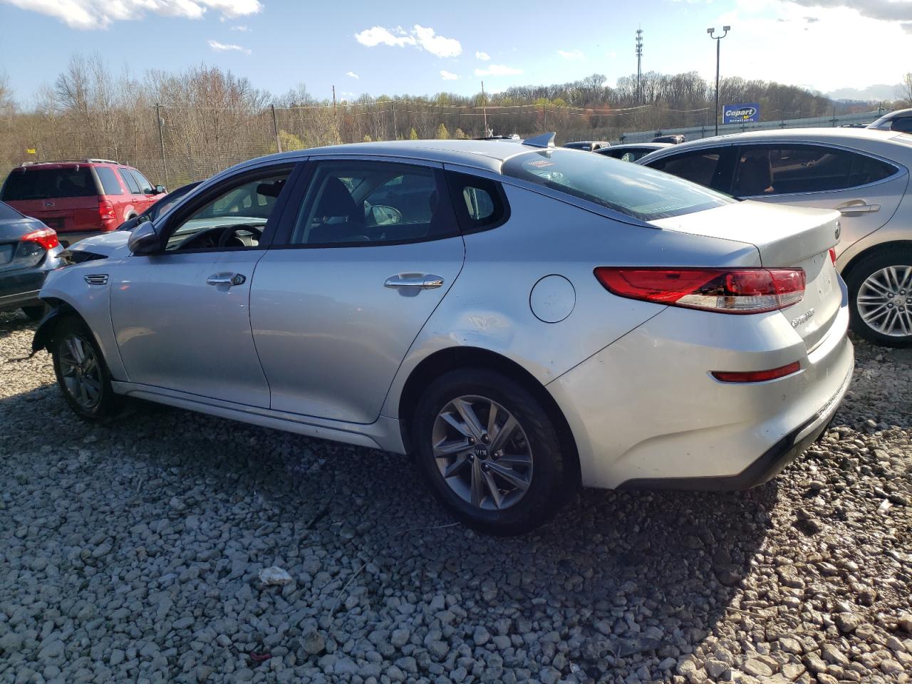 Photo 1 VIN: 5XXGT4L3XKG325453 - KIA OPTIMA 