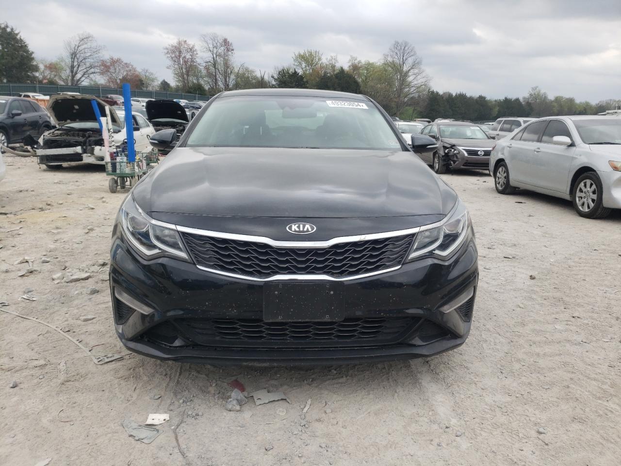 Photo 4 VIN: 5XXGT4L3XKG333357 - KIA OPTIMA 