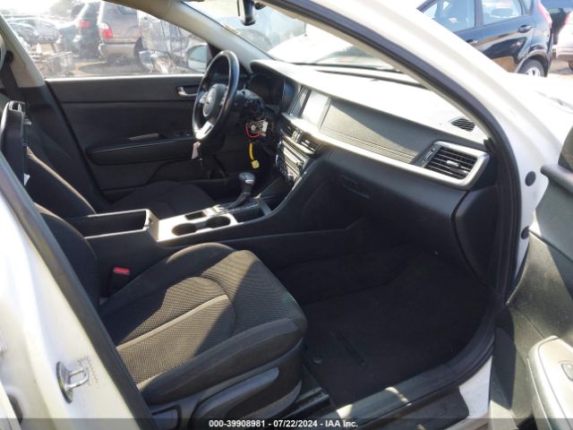 Photo 4 VIN: 5XXGT4L3XKG339983 - KIA OPTIMA 