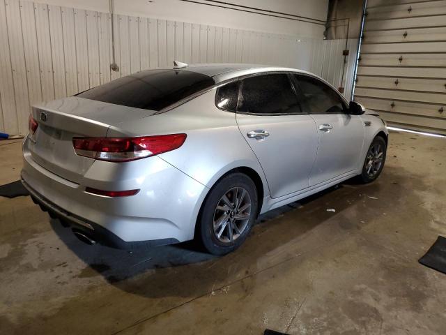 Photo 2 VIN: 5XXGT4L3XKG358310 - KIA OPTIMA 