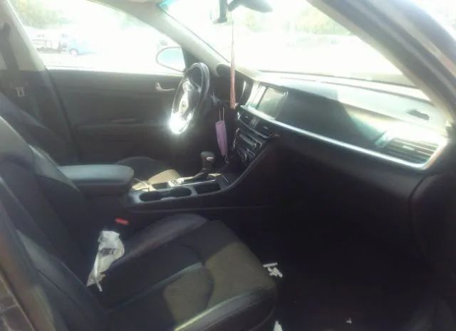 Photo 4 VIN: 5XXGT4L3XKG376256 - KIA OPTIMA 